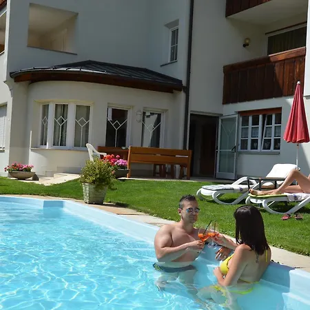 Hotel Tanja-sonnenhof 3*