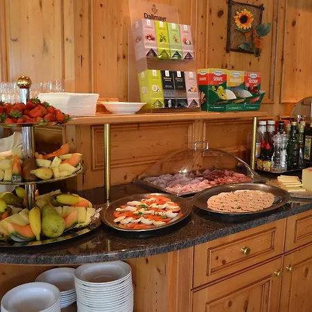 Hotel Tanja-sonnenhof 3*